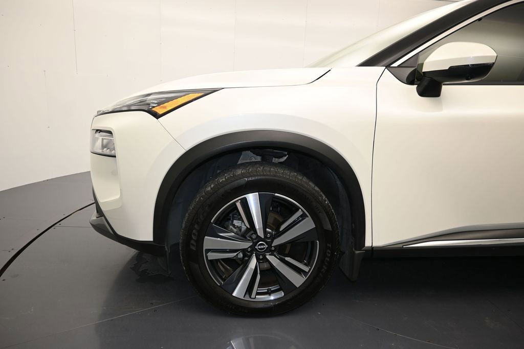 Certified 2023 Nissan Rogue SL FWD image 9