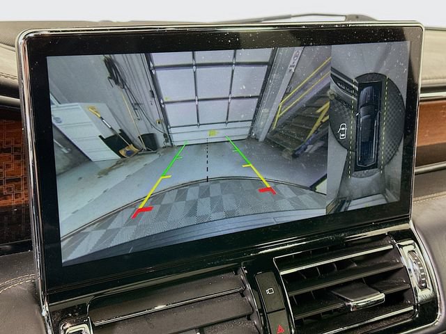 Certified 2024 Lincoln Navigator L Black Label AWD/4WD image 17