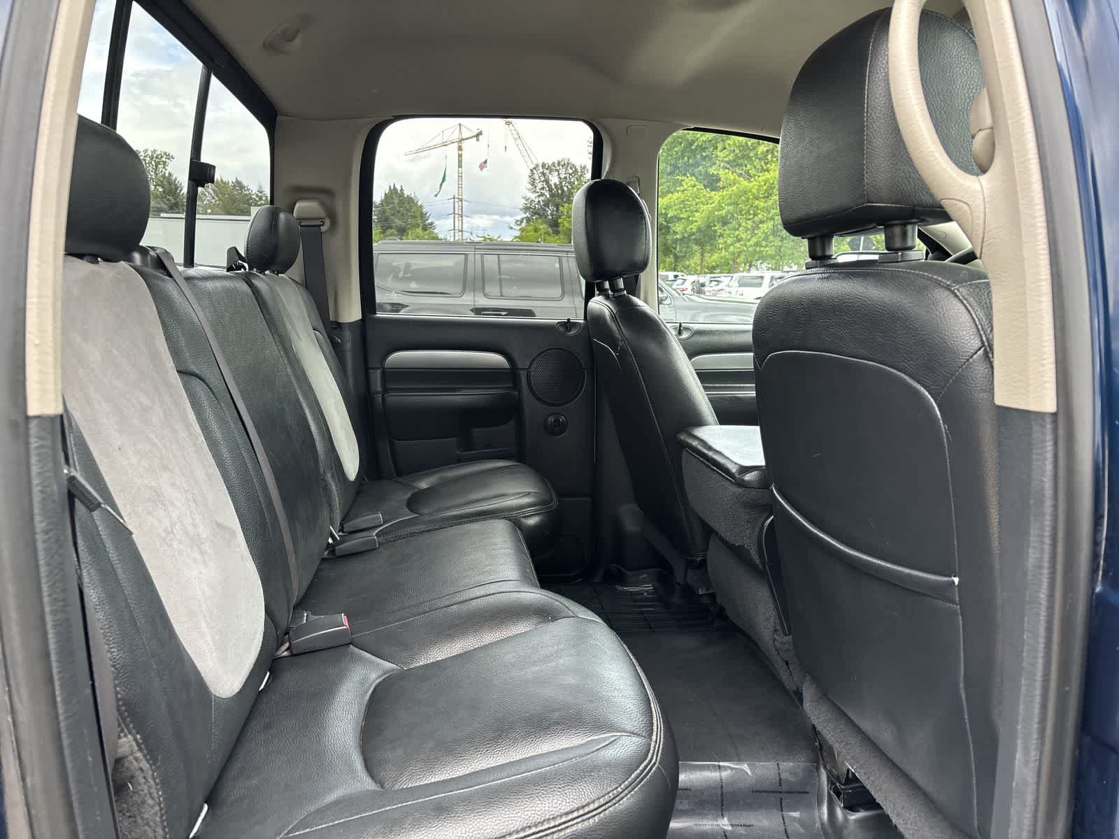 Used 2004 Dodge Ram 2500 Truck SLT w/ Trailer Tow Group AWD/4WD image 6