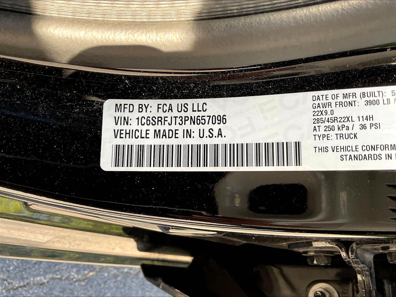 Used 2023 RAM 1500 Laramie AWD/4WD image 20