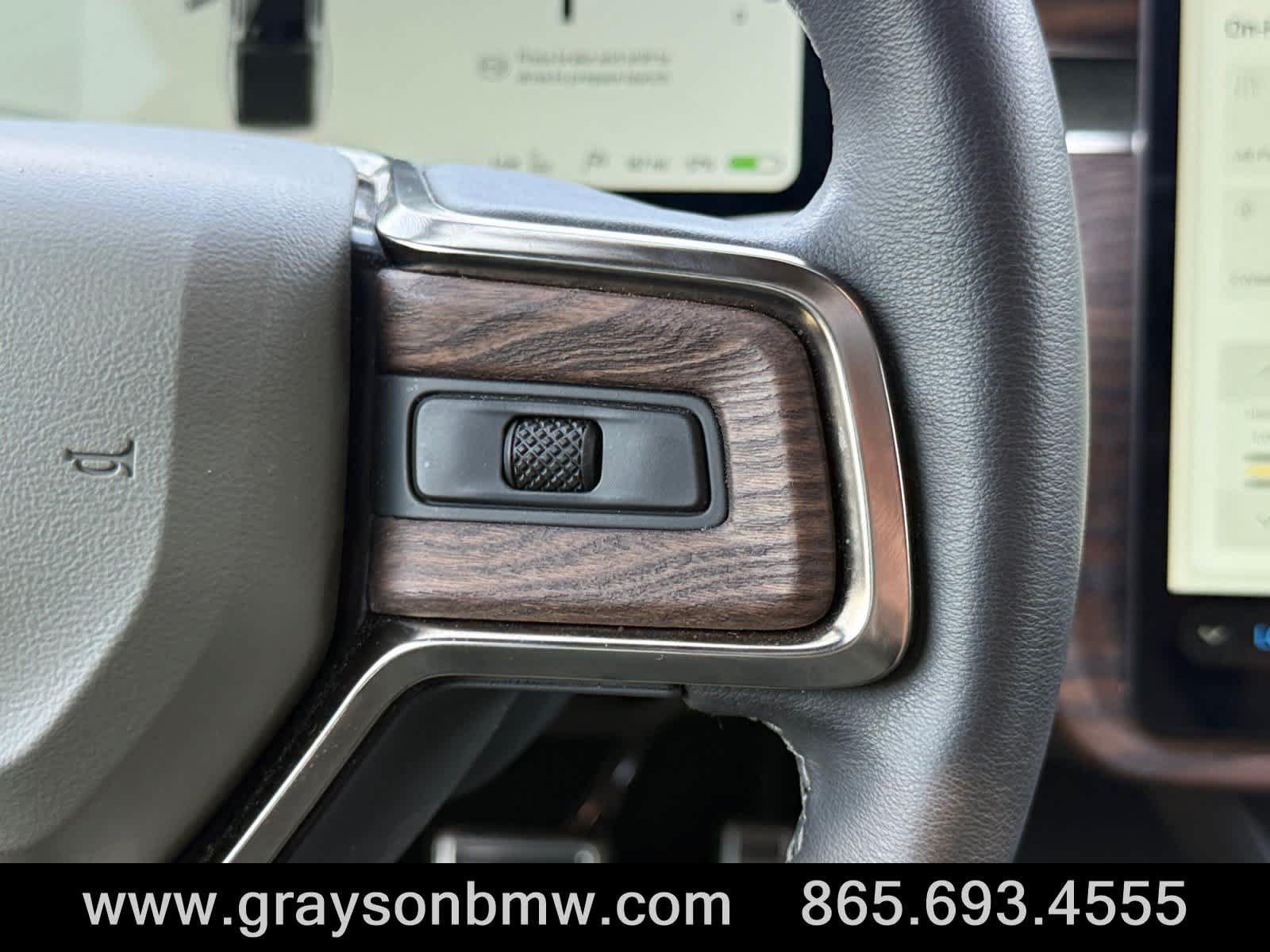 Used 2023 Rivian R1T Adventure AWD/4WD image 24