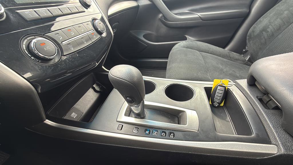 Used 2015 Nissan Altima 2.5 S w/ Sport Value Package FWD image 16