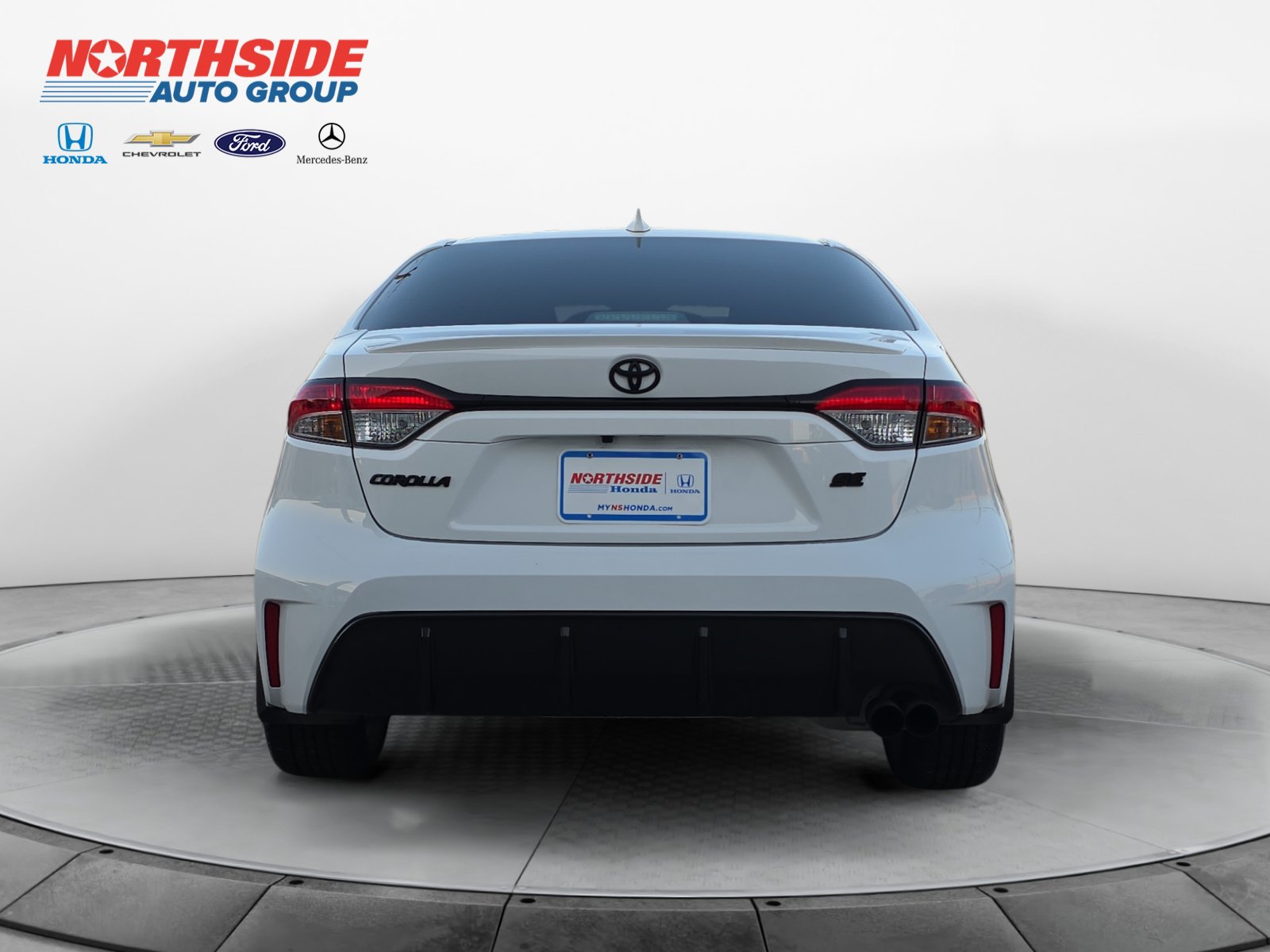 Used 2025 Toyota Corolla SE FWD image 6