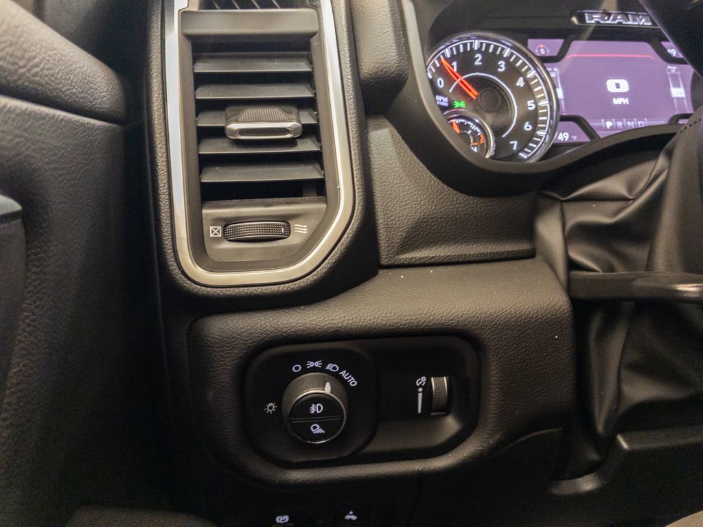 Used 2024 RAM 1500 Big Horn image 27