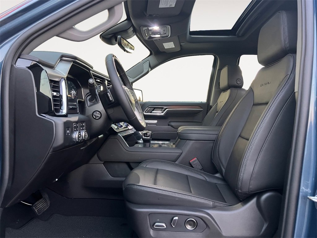 New 2026 GMC Sierra 1500 Denali image 9