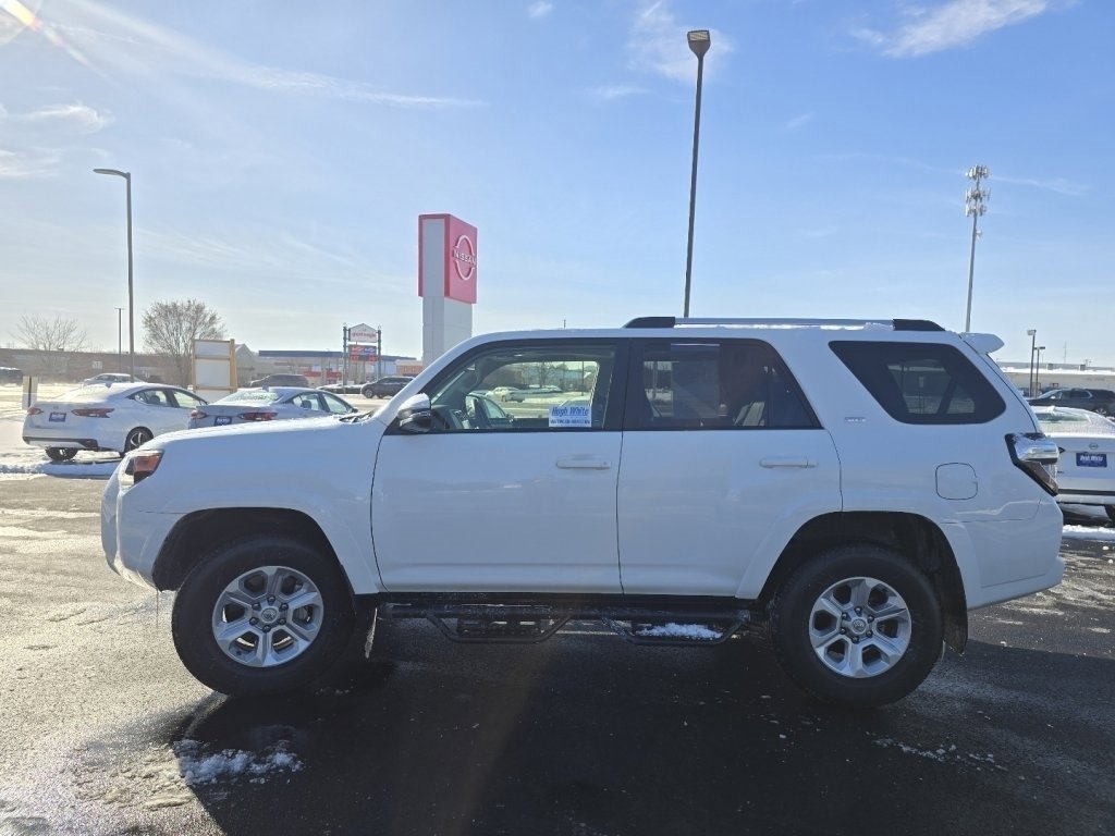 Used 2023 Toyota 4Runner SR5 Premium w/ Moonroof Package image 13