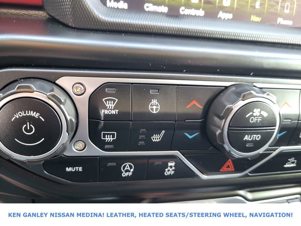 Used 2022 Jeep Wrangler Rubicon w/ LED Lighting Group AWD/4WD image 27