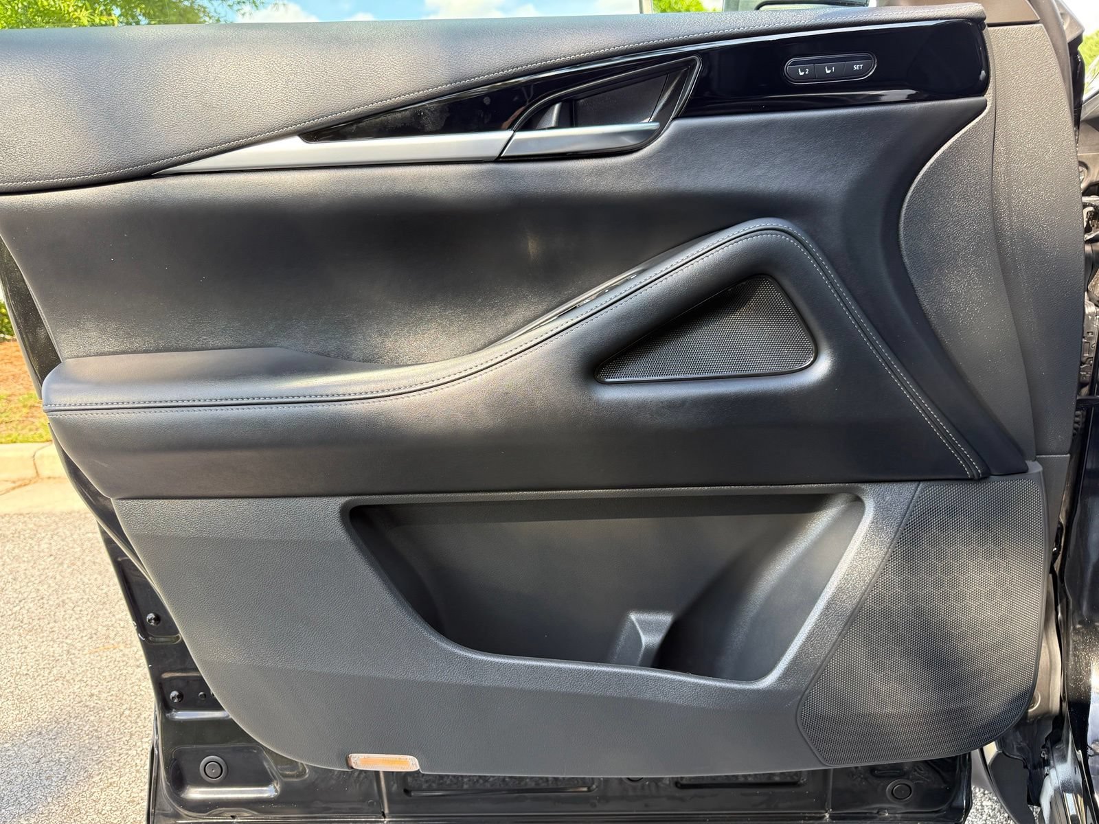 Used 2025 INFINITI QX60 Pure FWD image 45
