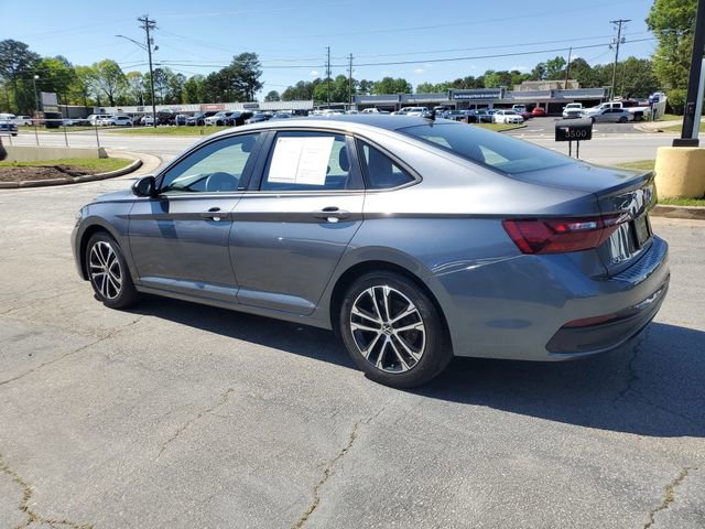 Used 2024 Volkswagen Jetta Sport image 6