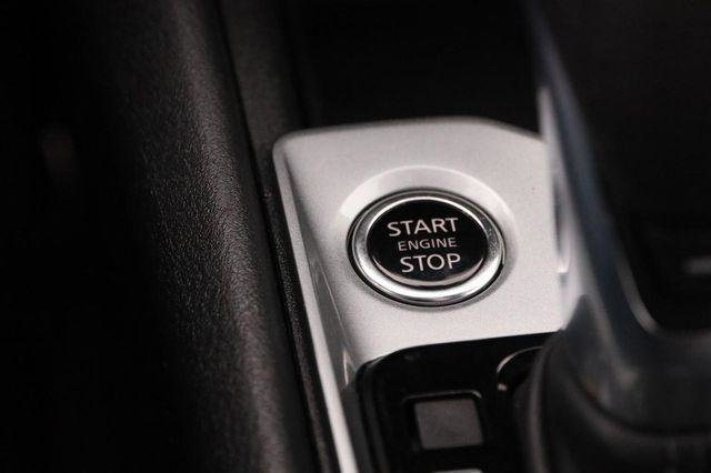 Used 2025 Nissan Altima 2.5 SV image 16