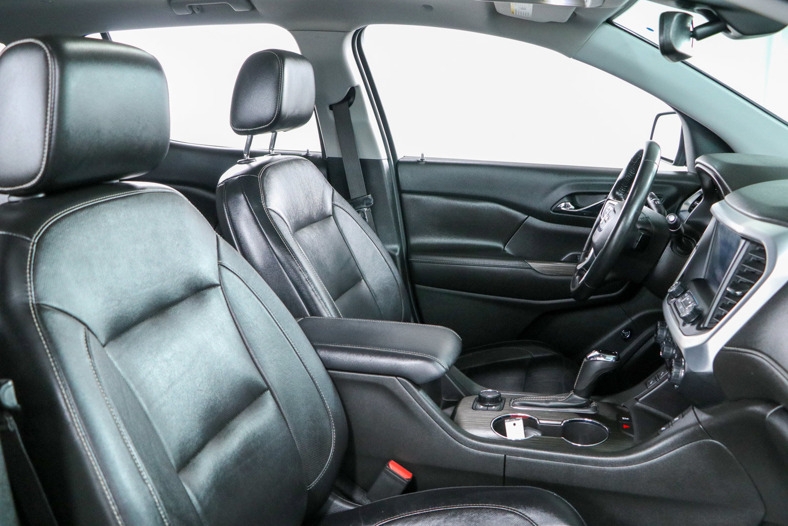 Used 2018 GMC Acadia SLT FWD image 29
