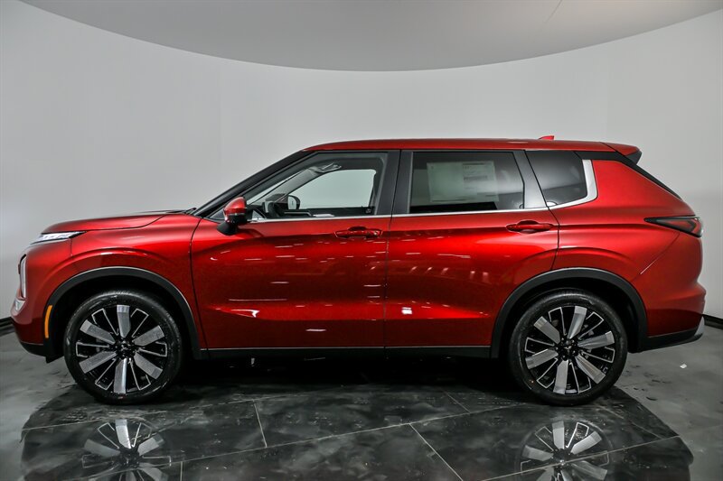 New 2026 Mitsubishi Outlander SE AWD/4WD image 6