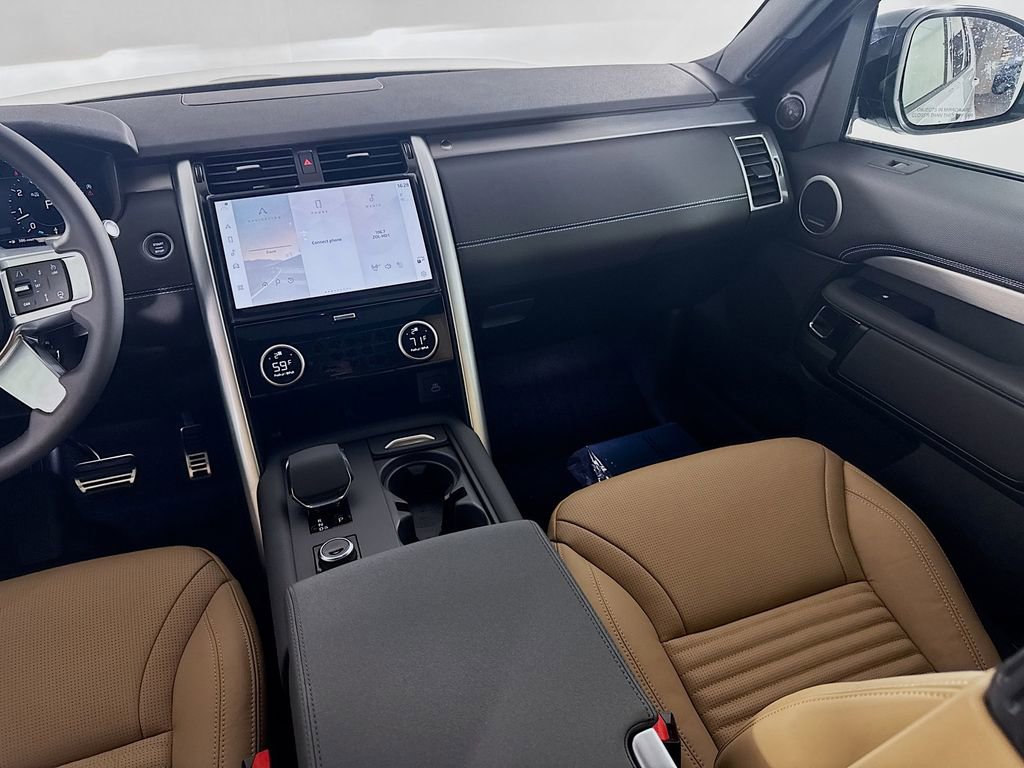New 2025 Land Rover Discovery Dynamic SE AWD/4WD image 23