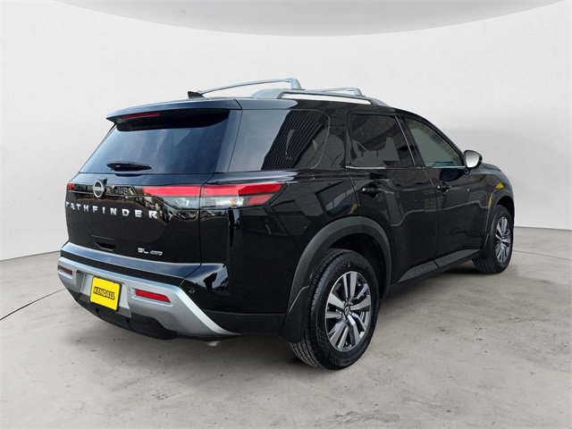 Used 2024 Nissan Pathfinder SL image 5