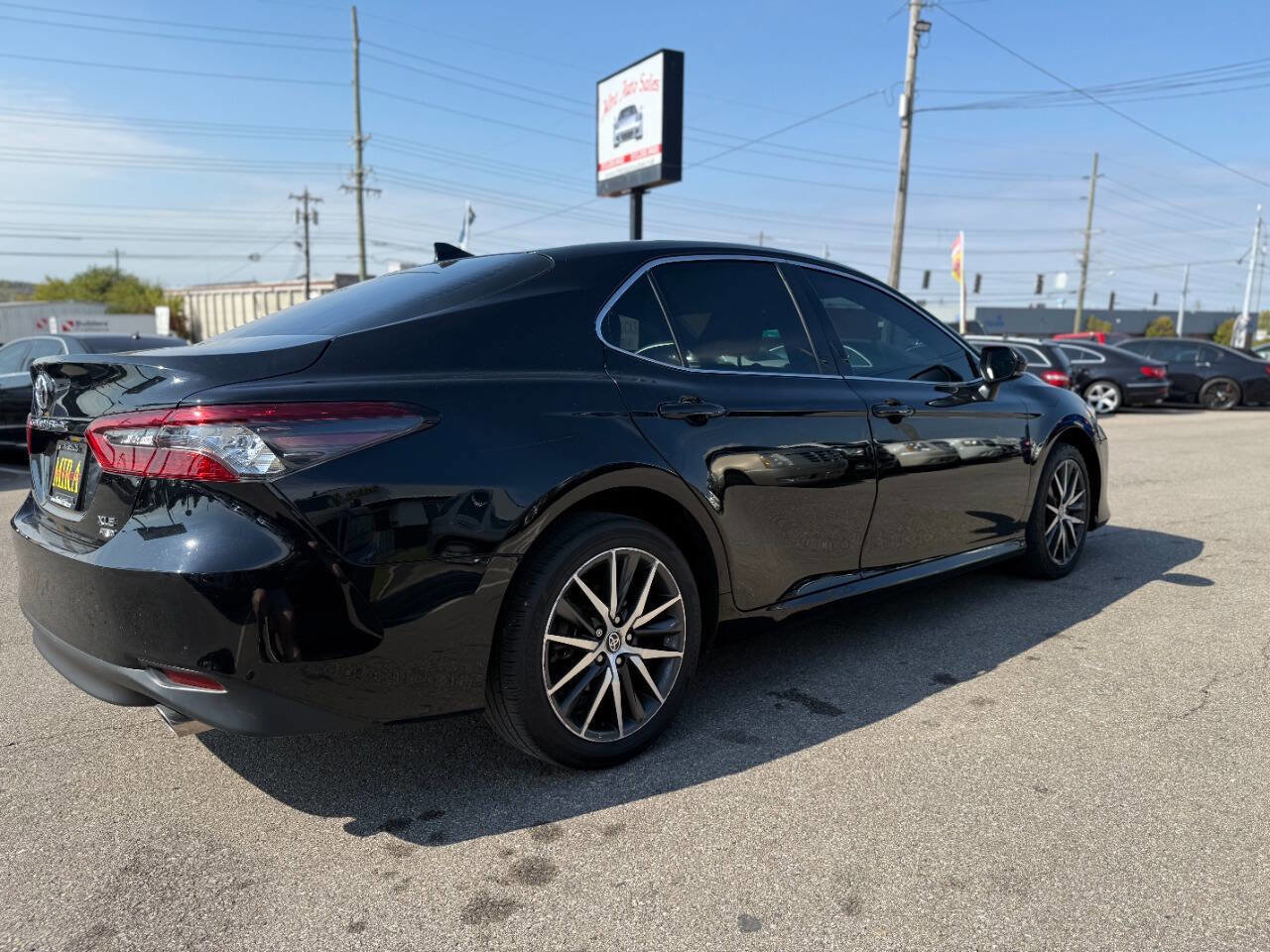 Used 2024 Toyota Camry XLE image 44