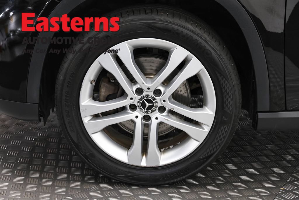 Used 2019 Mercedes-Benz GLA 250 4MATIC w/ Premium Package image 35