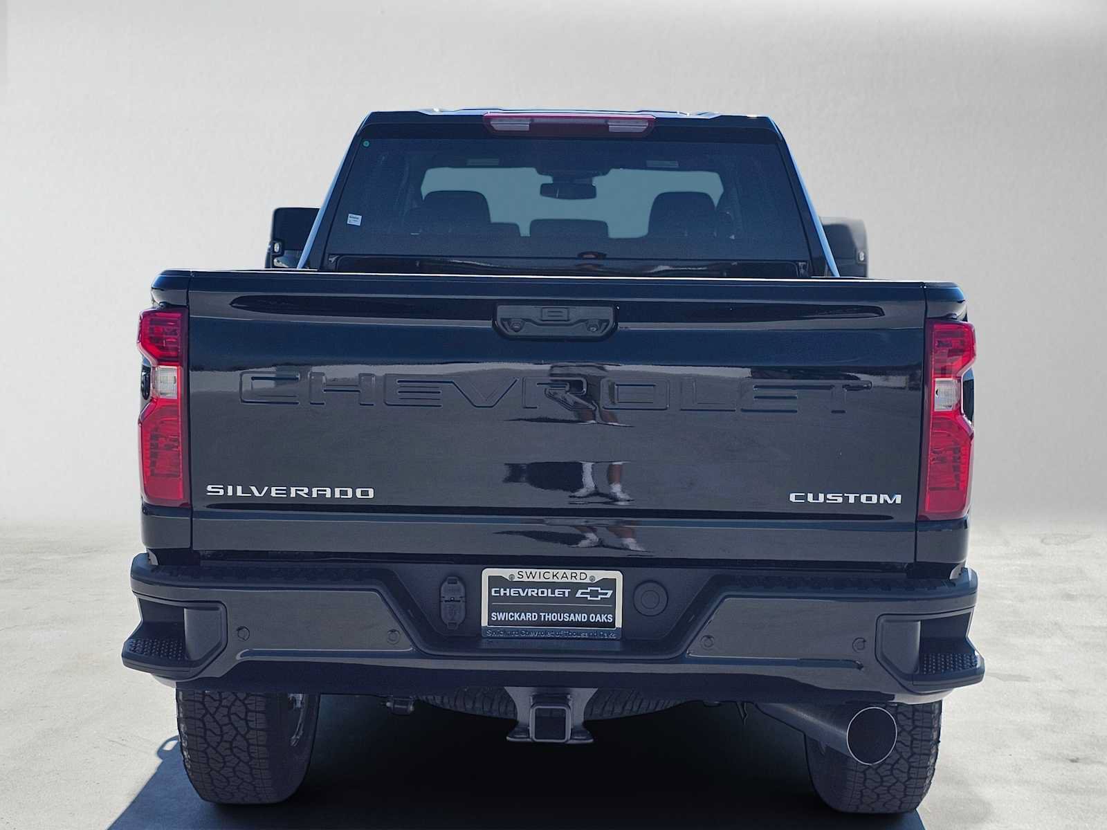 New 2026 Chevrolet Silverado 2500 Custom w/ Custom Value Package AWD/4WD image 4
