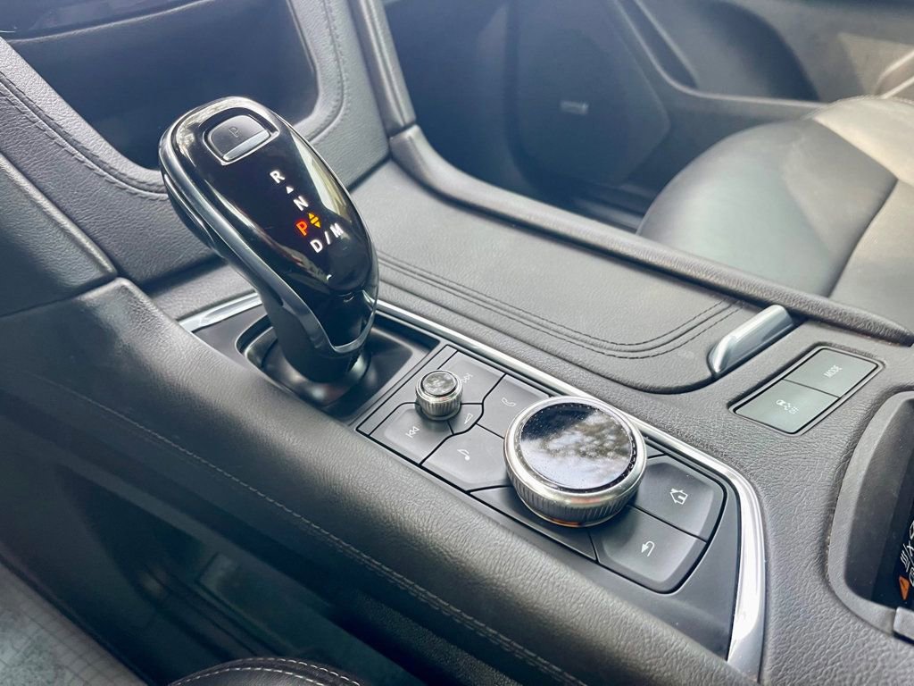 Used 2020 Cadillac XT5 Premium Luxury image 15