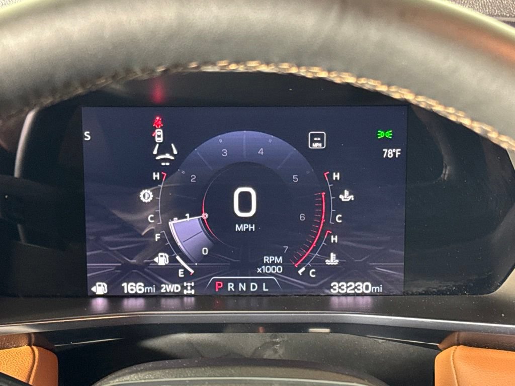 Certified 2023 GMC Canyon AT4 w/ AT4 Premium Package AWD/4WD image 22