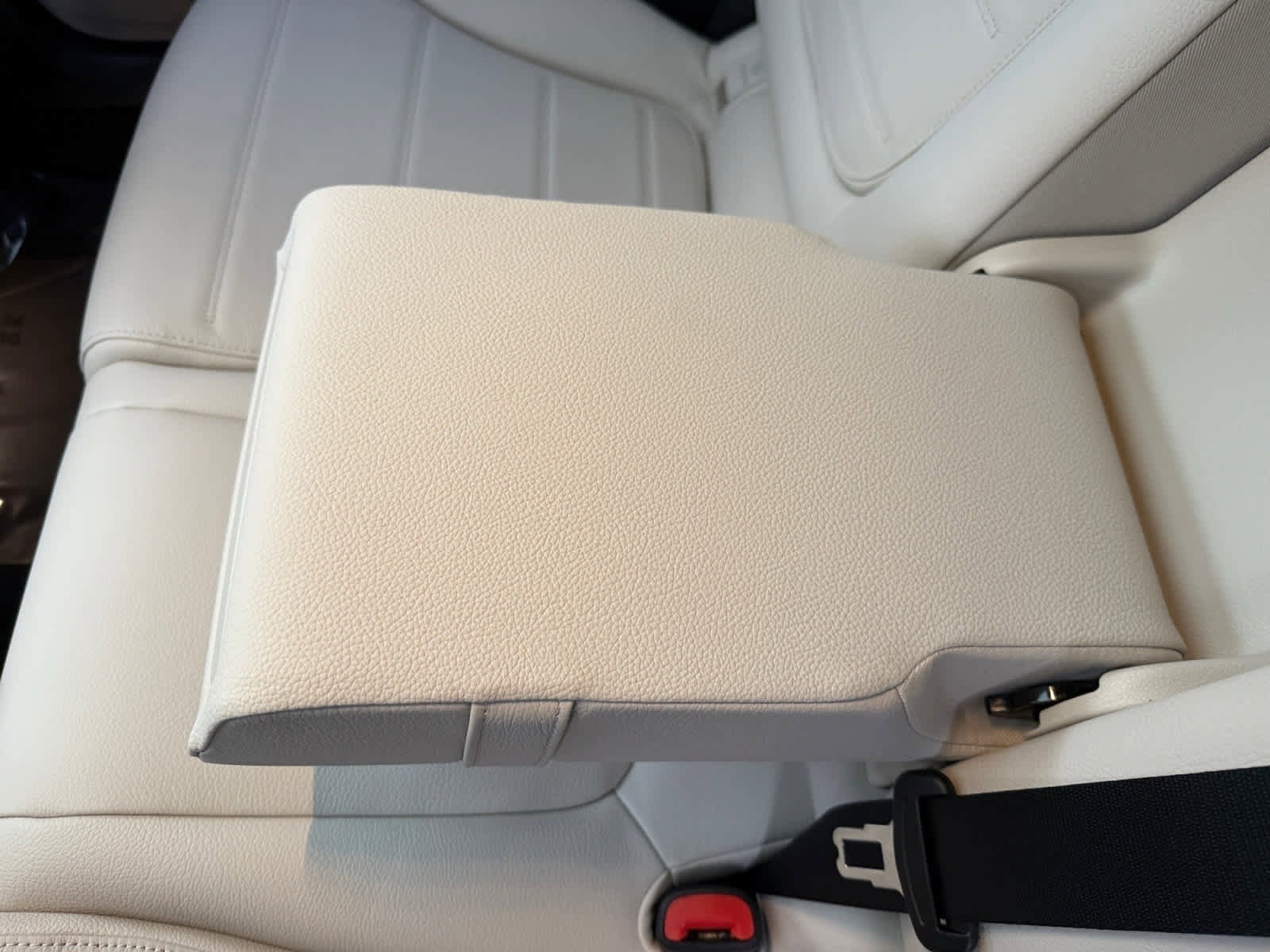 New 2026 Mercedes-Benz GLC 300 GLC 300 image 28