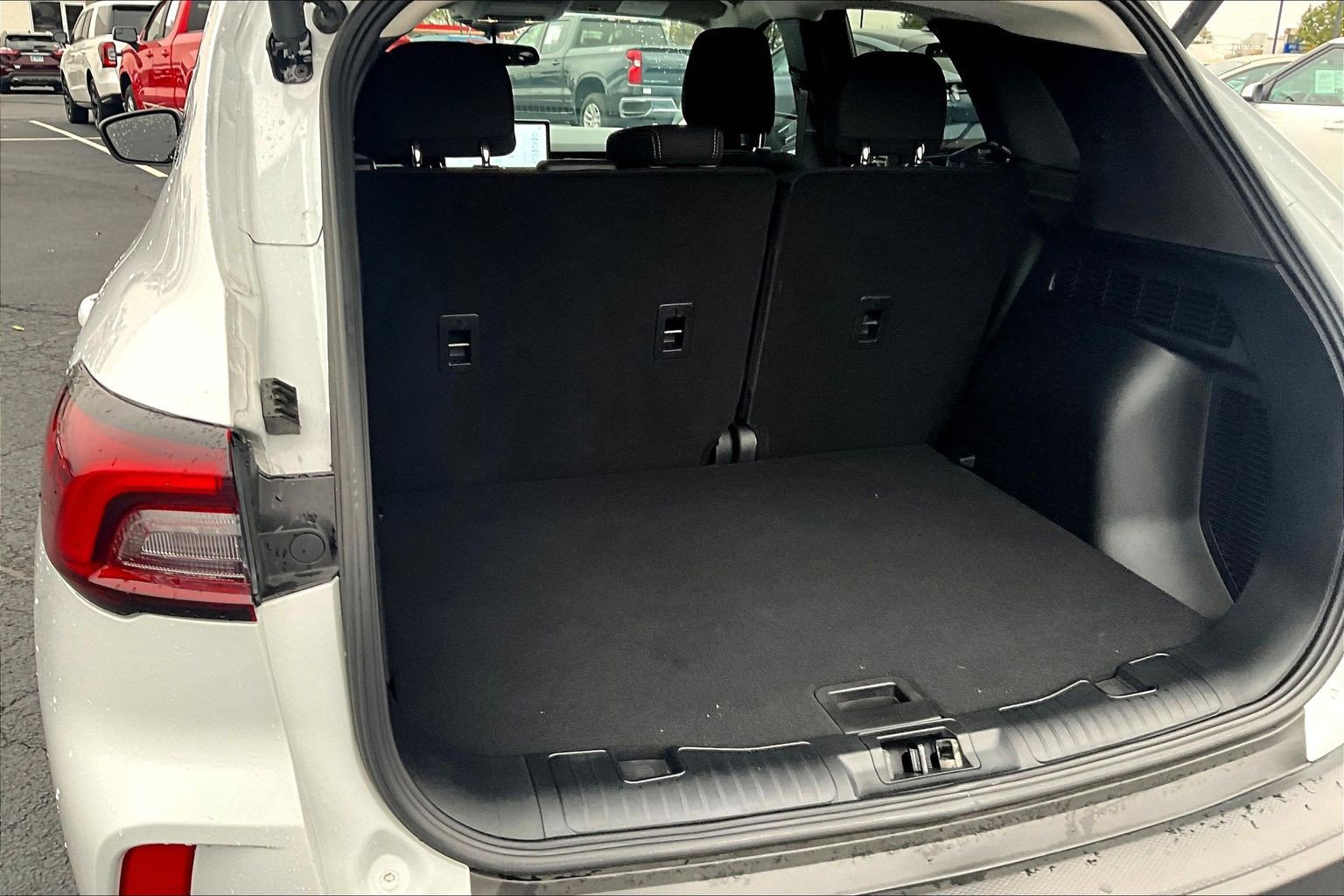 Used 2024 Ford Escape Active w/ Tech Pack #1 FWD image 19