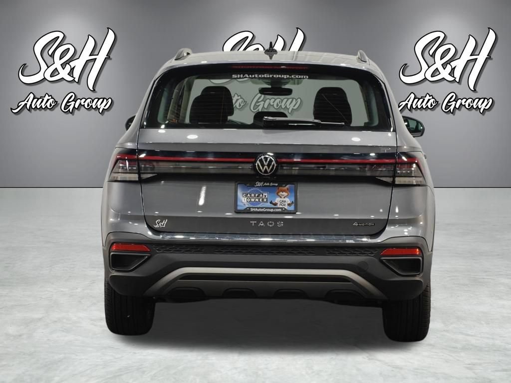 Used 2025 Volkswagen Taos S AWD/4WD image 16