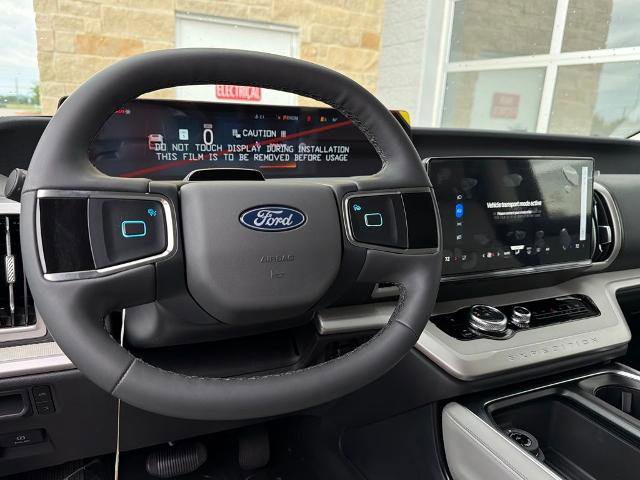 New 2026 Ford Expedition Active RWD image 10