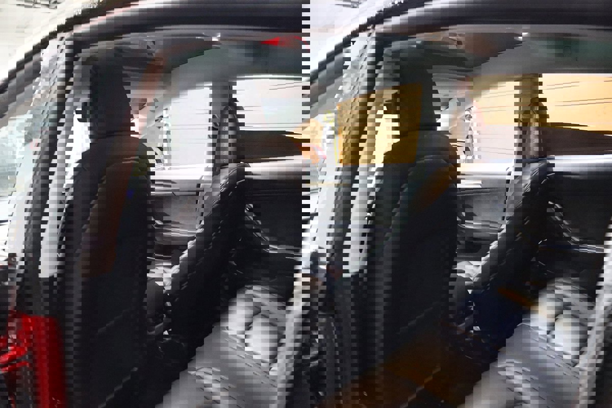 Used 2021 Tesla Model 3 Long Range image 38