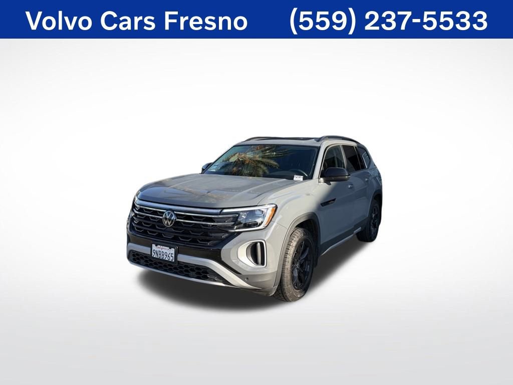 Used 2024 Volkswagen Atlas Peak Edition SE