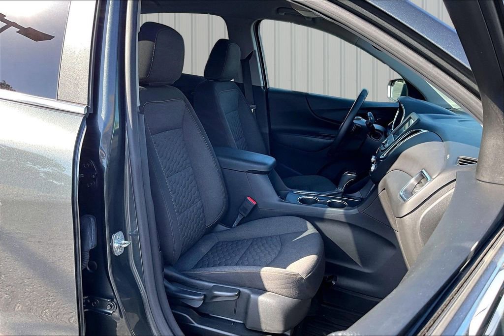 Used 2021 Chevrolet Equinox LT FWD image 17