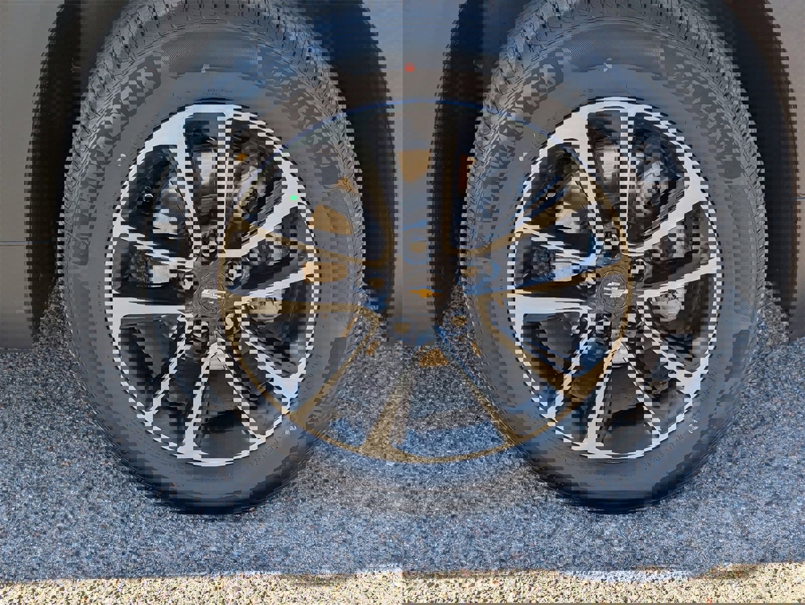 Used 2025 Chevrolet TrailBlazer LT w/ Convenience Package image 9