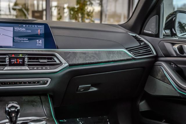 Used 2020 BMW X5 sDrive40i w/ M Sport Package image 35