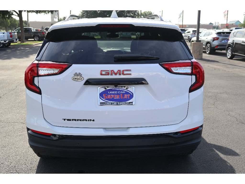 Used 2023 GMC Terrain SLE w/ Driver Convenience Package FWD image 15