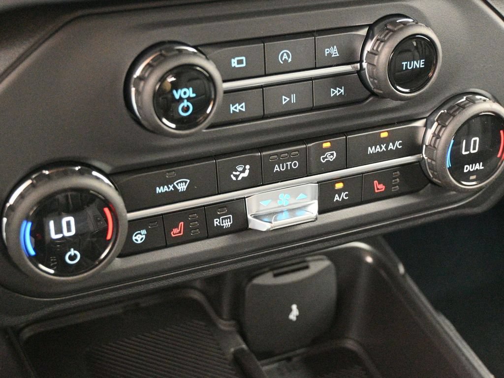 New 2025 Ford Bronco Outer Banks AWD/4WD image 17