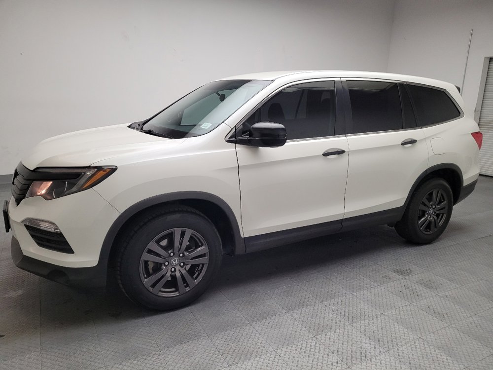 Used 2018 Honda Pilot LX image 2