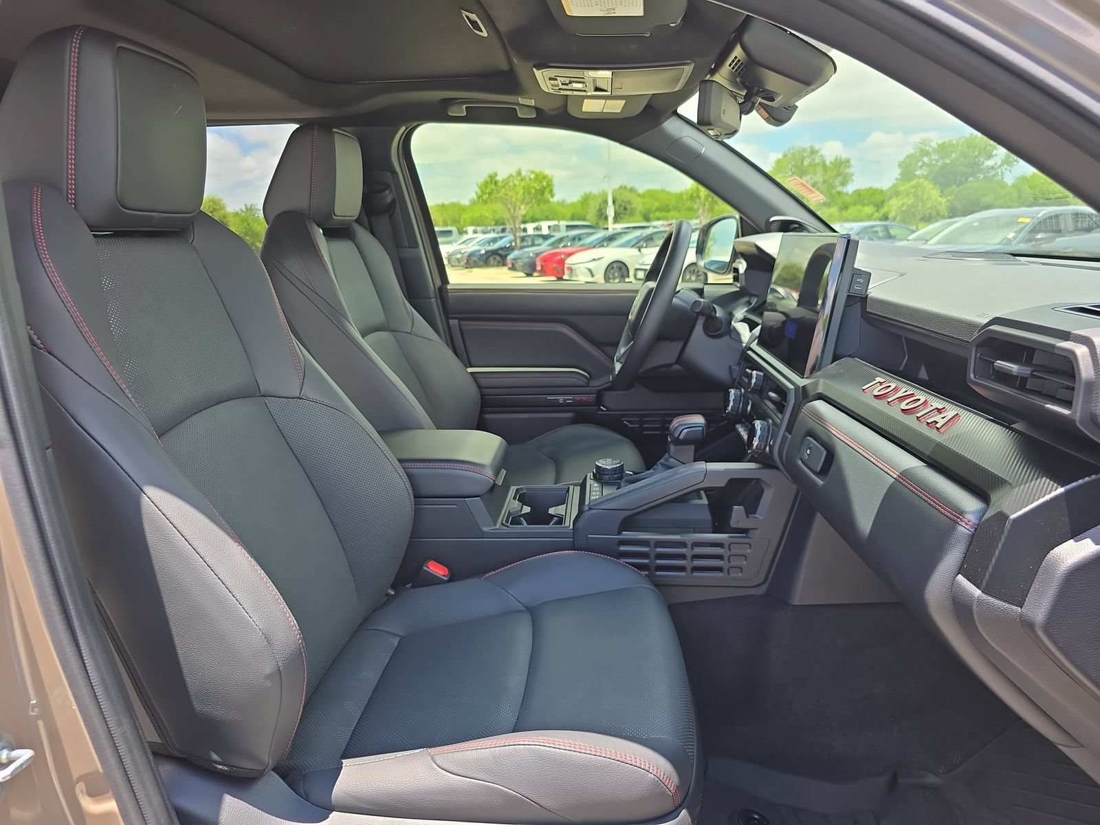 Used 2025 Toyota 4Runner TRD Pro AWD/4WD image 33