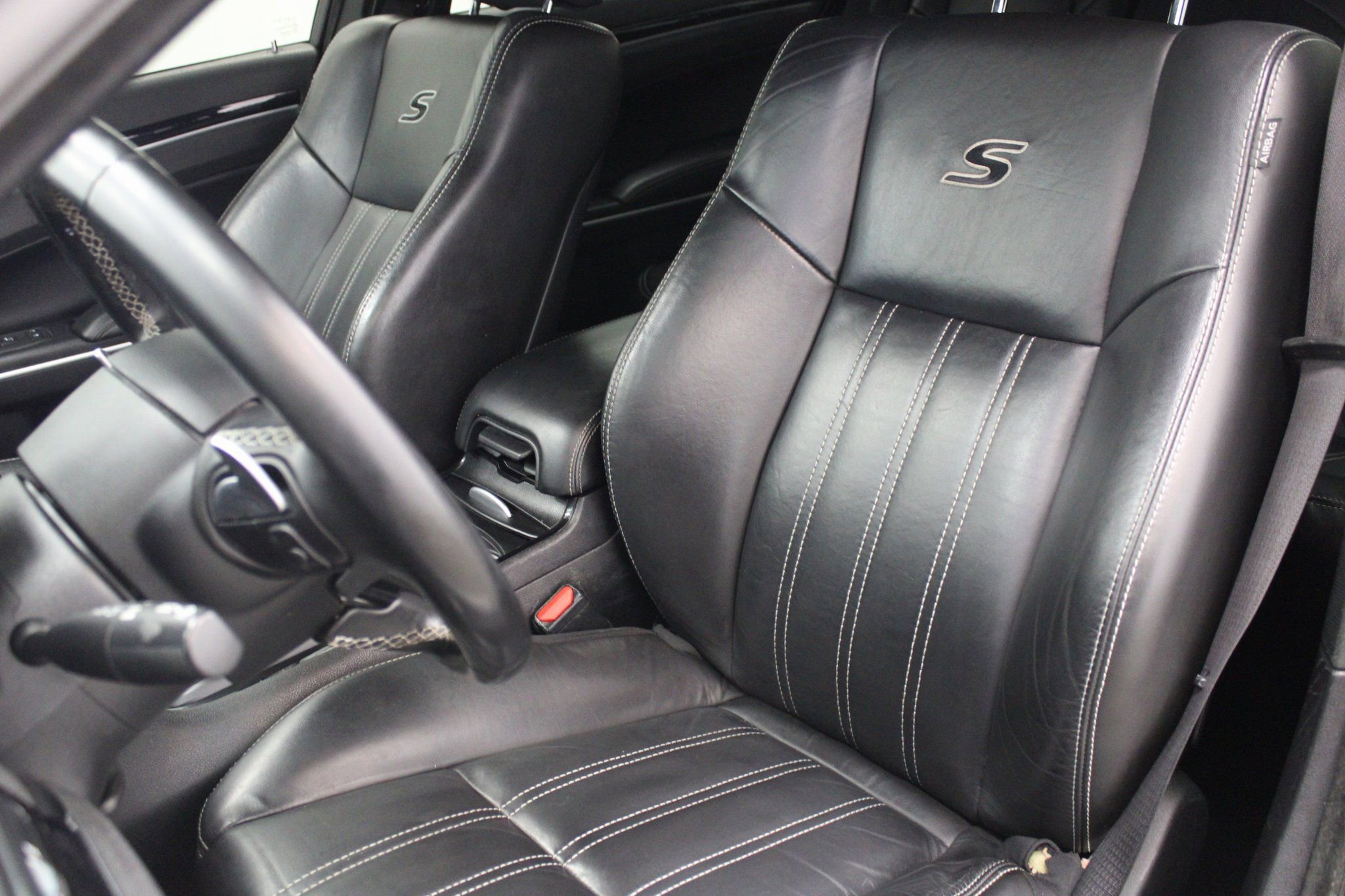 Used 2021 Chrysler 300 S image 15