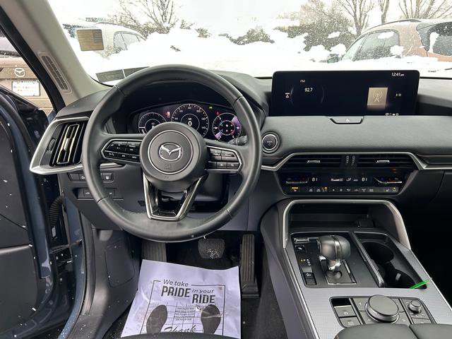 Certified 2025 MAZDA CX-70 Plug-In Hybrid w/ Premium Pkg image 13