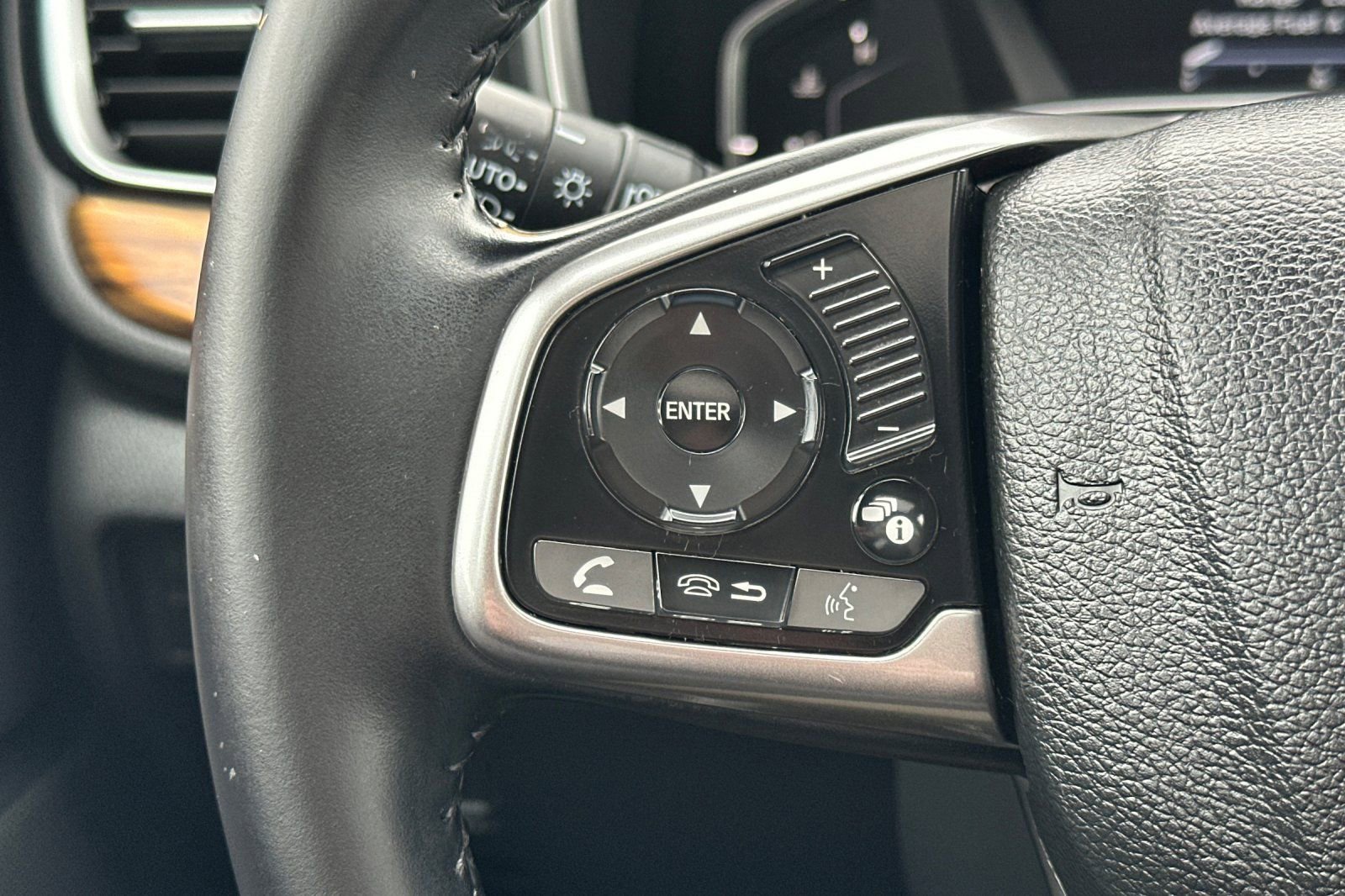 Used 2018 Honda CR-V EX-L image 29