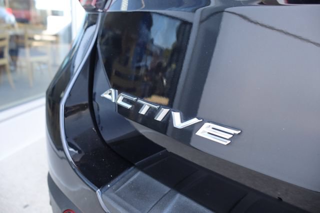 Certified 2025 Ford Explorer Active w/ Active Comfort Package AWD/4WD image 11