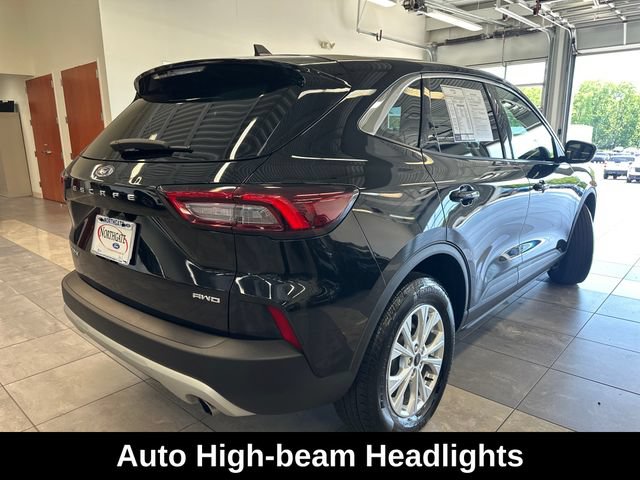 Used 2023 Ford Escape Active AWD/4WD image 12