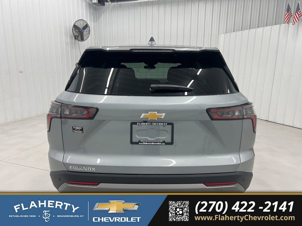 New 2026 Chevrolet Equinox LT image 4
