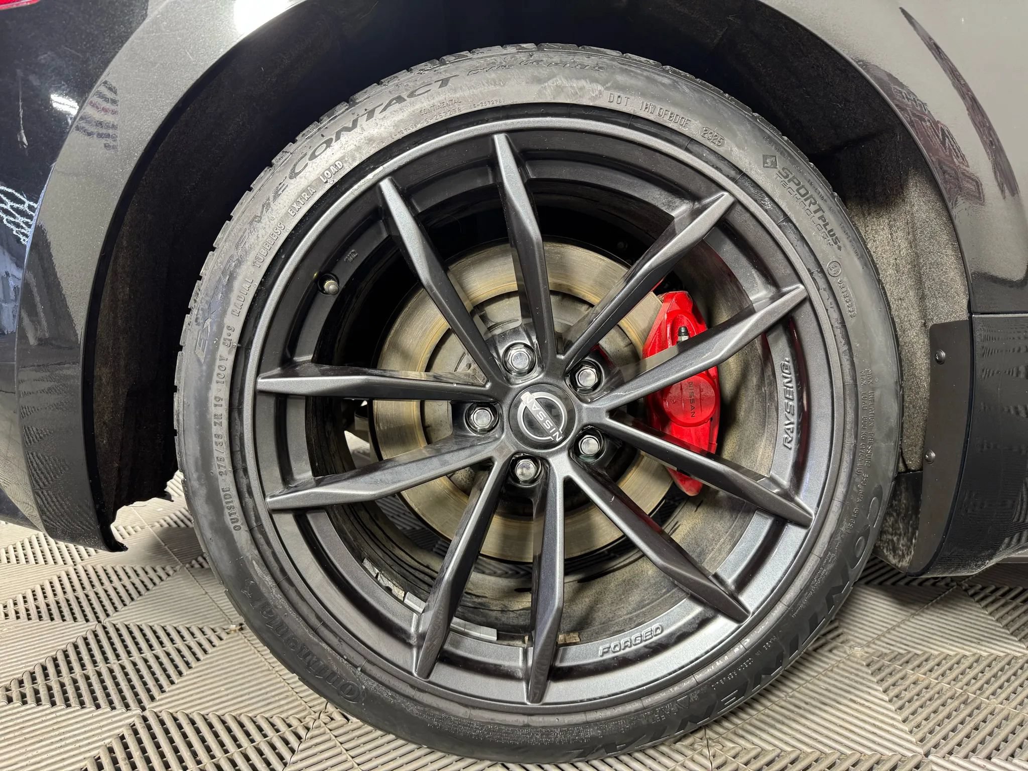 Used 2023 Nissan Z w/ Floor Mat Package (L93) RWD image 37