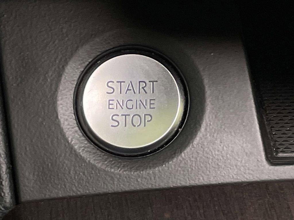 Used 2023 Audi Q5 2.0T Premium w/ Convenience Package image 42