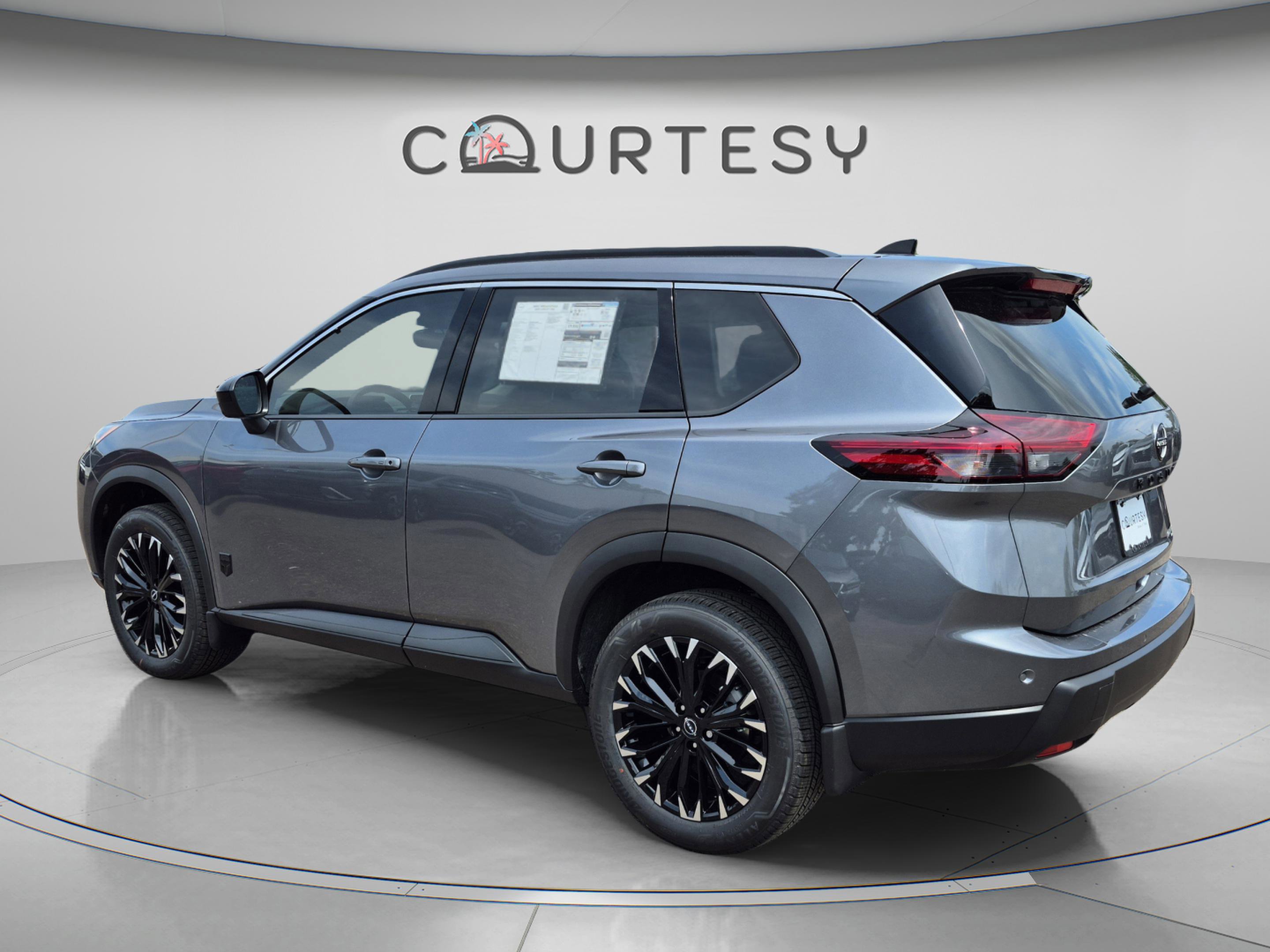 New 2026 Nissan Rogue SV FWD image 4