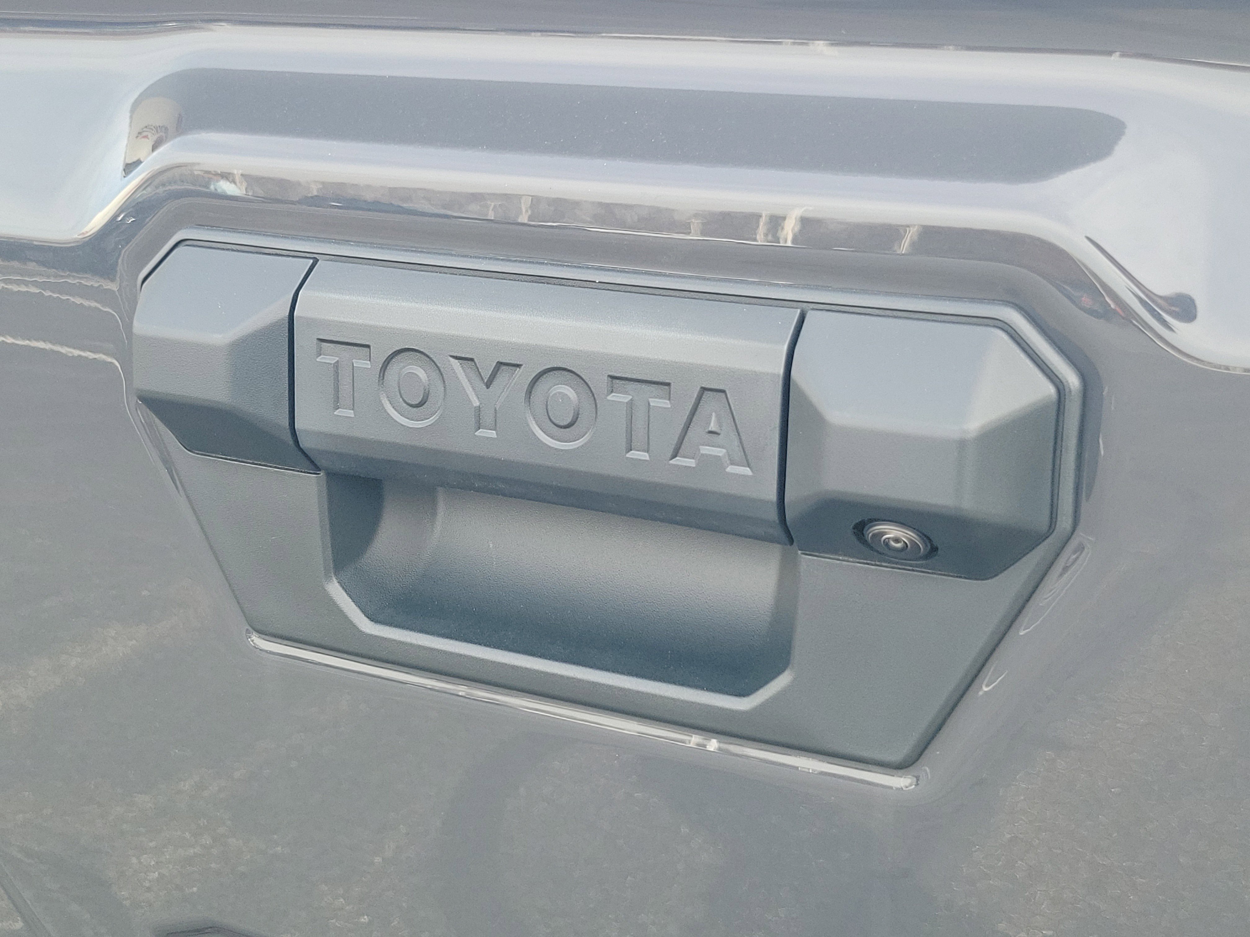 New 2026 Toyota Tacoma SR5 AWD/4WD image 7