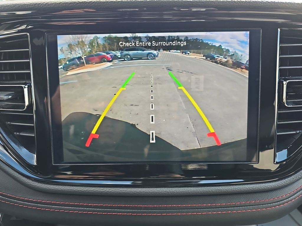 Used 2024 Dodge Durango GT image 28