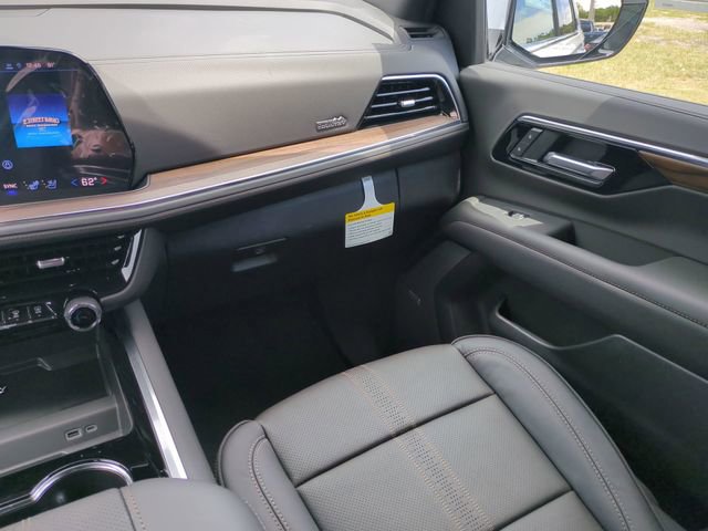 New 2026 Chevrolet Tahoe High Country w/ Sun And Tow Package RWD image 18