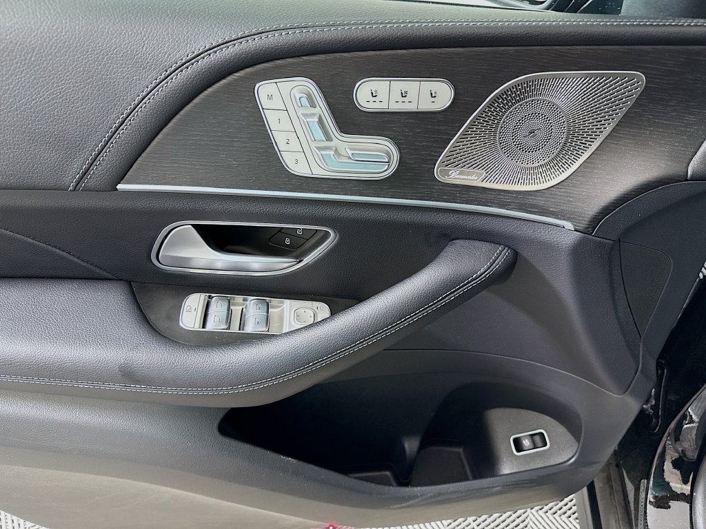 Certified 2023 Mercedes-Benz GLS 450 4MATIC image 18