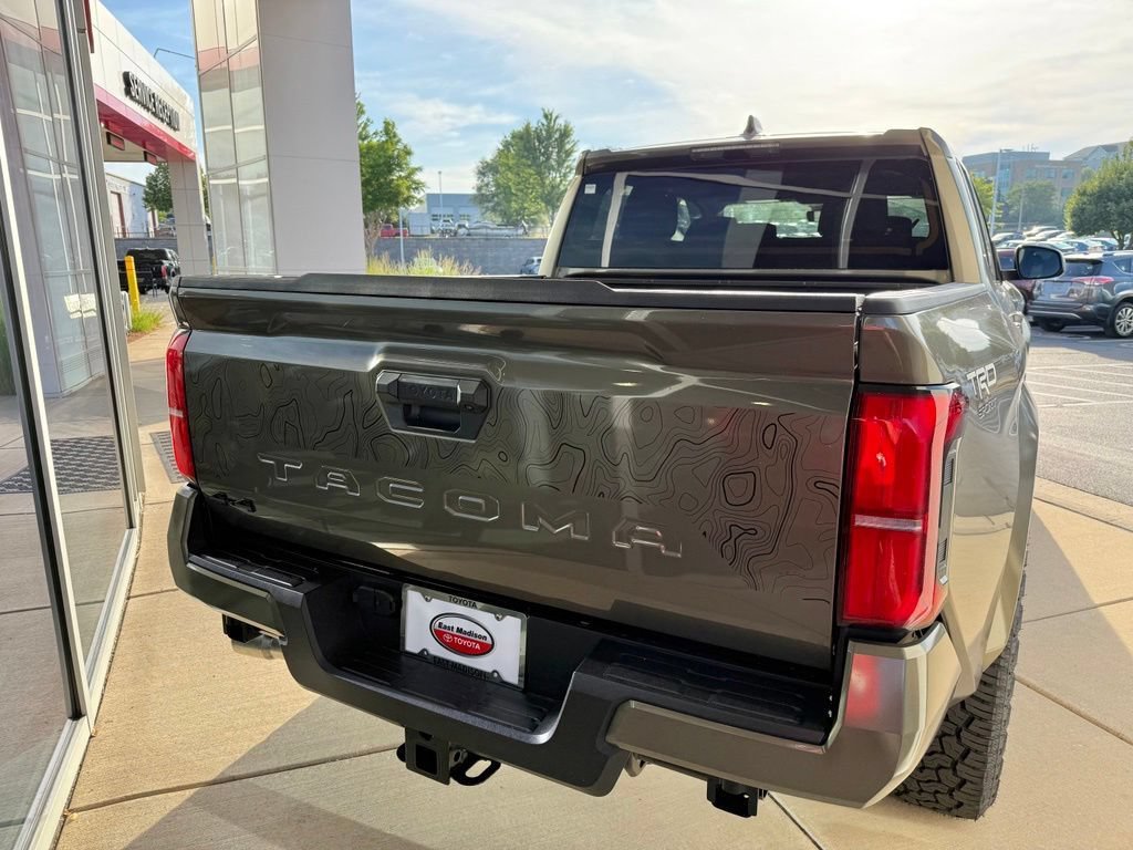 New 2026 Toyota Tacoma TRD Sport AWD/4WD image 3